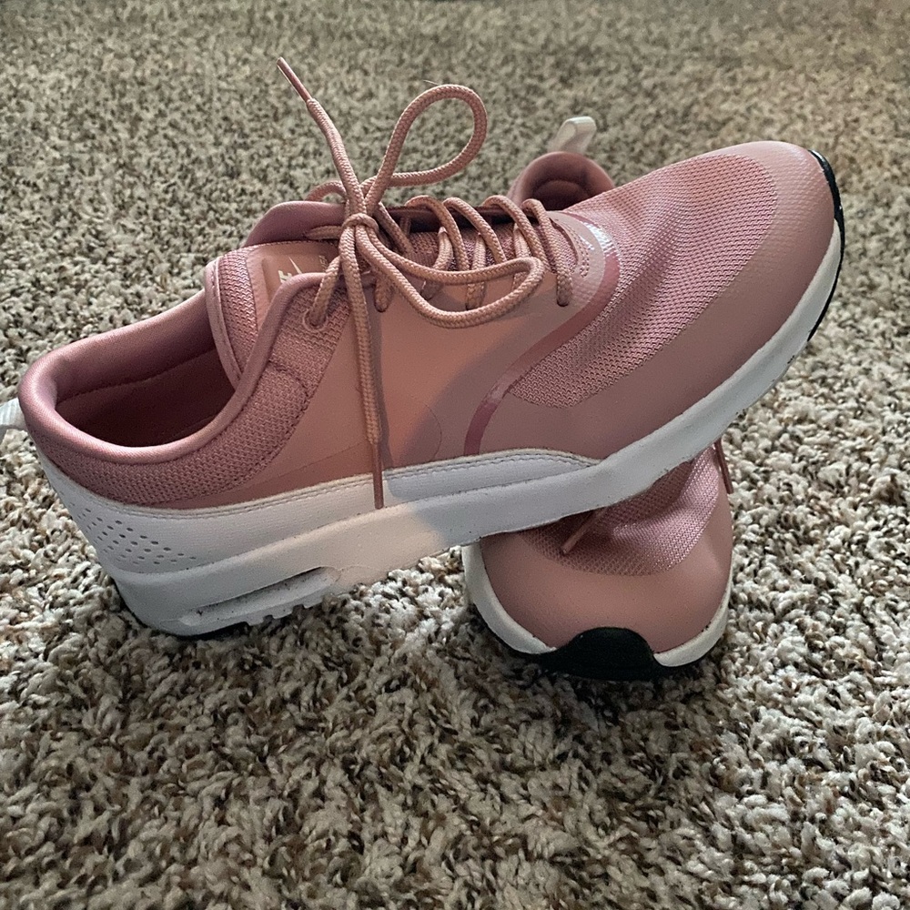 Nike Rose Pink Air Max Thea